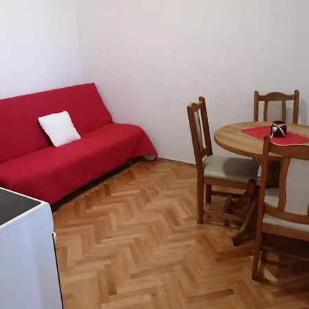 Apartment Kao Nekad - One Bedroom Primošten