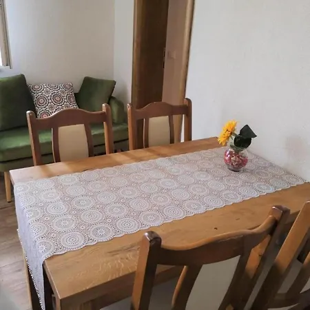 Apartment Kao Nekad - One Bedroom Primošten